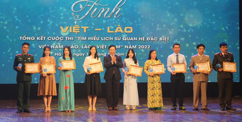 12 giải nhất thi ''Tìm hiểu lịch sử quan hệ đặc biệt Việt Nam - Lào, Lào - Việt Nam''