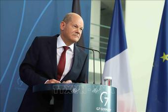 Thủ tướng Đức thăm Pháp, củng cố quan hệ đối tác
