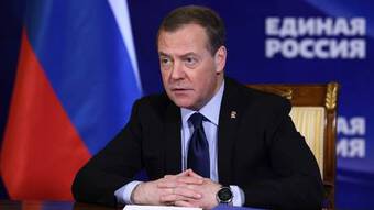 Xung đột Ukraine: Cựu Tổng thống Nga cảnh báo Thế chiến III, Tổng thống Serbia nói về nguy cơ lan rộng