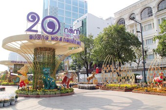 Đường hoa Nguyễn Huệ đón số lượng khách tham quan kỷ lục trong dịp Tết