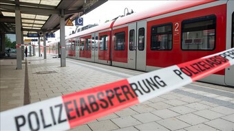 Đức: Tấn công bằng dao trên tàu khiến 7 người thương vong