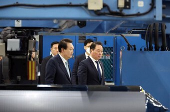 Tổng thống Hàn Quốc: Chất bán dẫn là tài sản an ninh quốc gia