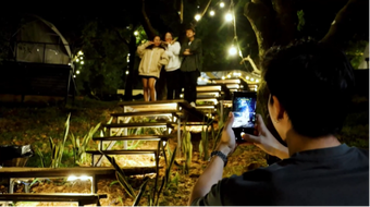 HIEUTHUHAI livestream xuyên đêm cùng fans "đập hộp" Galaxy S23 đầu tiên tại Việt Nam
