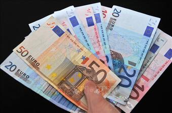 Dự báo ECB sẽ tăng lãi suất tiền gửi lên mức 2,5%