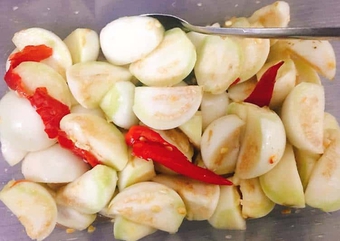 4 kiểu ăn cà muối người Việt rất chuộng nhưng lại dễ gây ngộ độc và ung thư