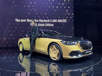 Cận cảnh Mercedes-Maybach S 680 bản giới hạn 150 chiếc toàn cầu