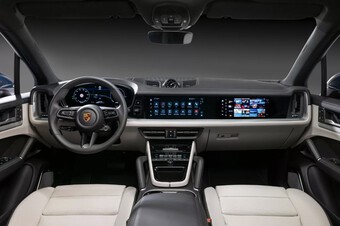 Porsche tung ảnh nội thất Cayenne 2024 với vị trí cần số lạ mặt