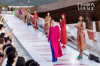 Người mẫu lội nước, Á hậu được cầu hôn tại Fashion Voyage Việt Nam