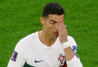 Tuyển thủ Morocco: Tôi thích nhìn Ronaldo khóc