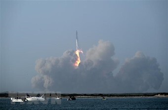 Tên lửa đẩy Super Heavy của SpaceX phát nổ ngay sau khi phóng