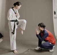 Sau khi giành tấm HCV SEA Games, vận động viên Trung Cường kết hôn với vợ đai đen taekwondo