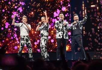Công bố giá vé concert Westlife tại Việt Nam: Cao nhất chỉ 4 triệu đồng, toàn bộ đều là vé ngồi!