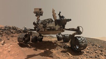 Xe Curiosity tiếp cận nơi lưu giữ bằng chứng về nước trên Sao Hỏa