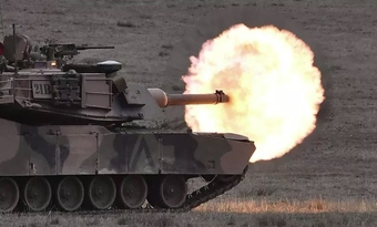Tướng Ukraine cảnh báo nguy cơ xe tăng Abrams nhanh chóng bị Nga phá hủy