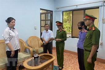 Bình Phước: Bắt nguyên kế toán Văn phòng Đăng ký Đất đai Lộc Ninh