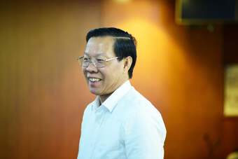 Chủ tịch TP.HCM Phan Văn Mãi nhận thêm nhiệm vụ
