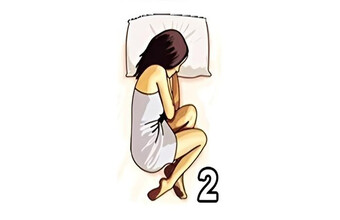 4 tư thế ngủ hé lộ vận số sướng - khổ của người phụ nữ