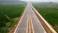 Bộ GTVT phản hồi việc thi công đường cao tốc Bắc-Nam gây nứt nhà dân