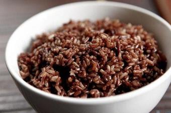 Tác hại ''đáng sợ'' của gạo lứt, nhiều người vẫn vô tư ăn nhiều để giảm cân mà không biết