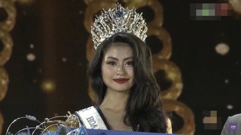 Tân Hoa hậu Hoàn vũ Việt Nam sinh năm 2001: Cựu học sinh trường chuyên, Á quân một cuộc thi nổi tiếng và là trò cưng của Vũ Thu Phương