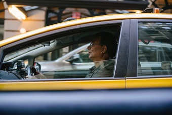 Hàn Quốc trả tiền để người già từ bỏ bằng lái ôtô