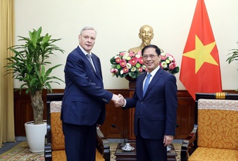 Việt Nam - Nga nhất trí thúc đẩy hợp tác nhiều mặt