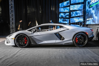 Lamborghini Revuelto đầu tiên tại Việt Nam lộ diện: Hơn 1.000 mã lực mạnh nhất hãng, ra mắt ngay trong tháng này, giá dễ cao hơn Aventador