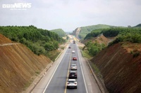 Gấp rút hoàn thiện đề xuất mở rộng cao tốc Cam Lộ-La Sơn lên 4 làn xe