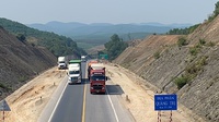 Đề xuất phân luồng theo giờ trên cao tốc Cam Lộ - La Sơn