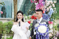Quang Hải và Chu Thanh Huyền công bố tin vui đã có con đầu lòng ngay tại đám cưới
