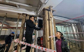 Quận Thanh Xuân: Chung cư mini "chống nạng" xây vượt tầng