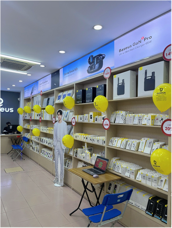Tưng bừng khai trương cửa hàng Baseus đầu tiên tại Hà Nội