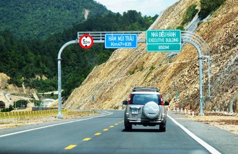 Đầu tư 3.011 tỷ đồng nâng cấp 65 km cao tốc La Sơn - Hòa Liên