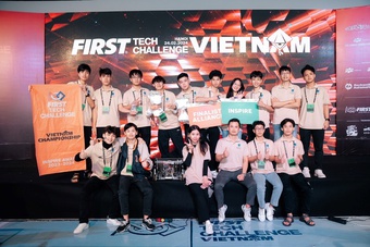 Đại diện Việt Nam mang nét đẹp truyền thống đến FIRST Championship 2024