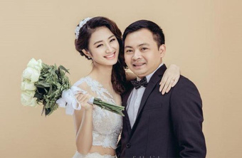Hoa hậu Việt kết hôn vội vã sau đăng quang, được chồng đại gia tặng siêu xe 30 tỷ hiện ra sao?