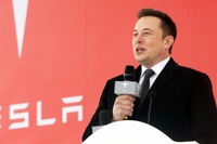 Tesla sa thải 1/10 nhân sự, cả sếp lớn cũng rời đi
