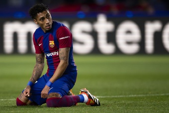 Barca thiệt đơn thiệt kép sau trận thua PSG