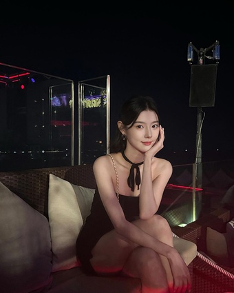 Nữ ca sĩ Hàn kể bị quản lý bắt cóc