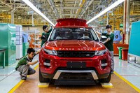 Rộ tin Jaguar Land Rover sắp dùng khung gầm xe Trung Quốc, đối tác là hãng mới vào và bắt đầu xây nhà máy ở Việt Nam