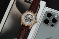 Dành tặng iPhone cho khách hàng và giảm đến 40% khi mua đồng hồ tại Đăng Quang Watch