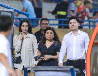 Chủ tịch CLB Hà Nội đi Qatar cổ vũ U23 Việt Nam đá giải U23 châu Á 2024
