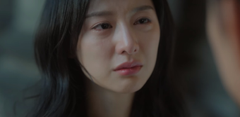 Queen of Tears tập 14: Kim Soo Hyun - Kim Ji Won có cảnh phim bùng nổ cảm xúc, phản diện khiến netizen tức sôi máu