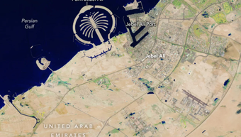 Ảnh vệ tinh Dubai trước và sau trận lụt ''tận thế''