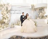 3 chiếc đầm cưới 300 triệu của vợ cựu thành viên nhóm HKT - TiTi có gì đặc biệt?