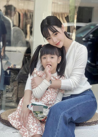 Con gái Quỳnh Kool gây sốt khi khoe visual cực ''bén'', được khen có một điểm giống hệt mẹ