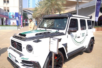 Cảnh sát Dubai sử dụng Mercedes-AMG G 63 độ Mansory