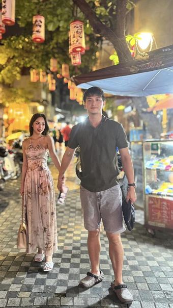 Mới đăng kí kết hôn với Huỳnh Anh, Bạch Lan Phương đã thông báo ''quay xe''?
