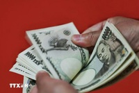 Doanh nghiệp Nhật Bản kêu gọi chính phủ ngăn chặn đà mất giá của đồng yen