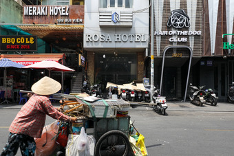 Khách sạn 3 sao dần biến mất ở Hà Nội