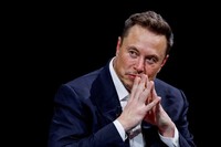 Elon Musk cho ‘nguyên team’ 500 người ‘bay màu’ lúc nửa đêm, nhân viên Tesla ca thán: ‘làm việc bây giờ không khác gì chơi Squid Game phiên bản đời thực’